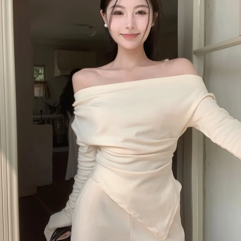Korean Fashion One-shoulder Long Sleeve Tees Women's Spring Bottoming Shirt 2023 New Sweet Spicy Slim Top Off-shoulder T-shirt
Korean Fashion One-shoulder Long Sleeve Tees Women's Spring Bottoming Shirt 2023 New Sweet Spicy Slim Top Off-shoulder T-shirt