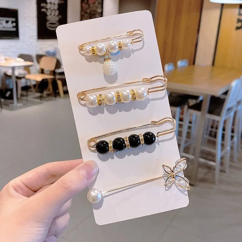 4/6Pcs/set Women Cute Enamel Brooches Pins Waistband Pin Pearl Neckline Lapel Pin Buckle Fixed Clothes Brooch Scarf Jewelry Sets
4/6Pcs/set Women Cute Enamel Brooches Pins Waistband Pin Pearl Neckline Lapel Pin Buckle Fixed Clothes Brooch Scarf Jewelry Sets