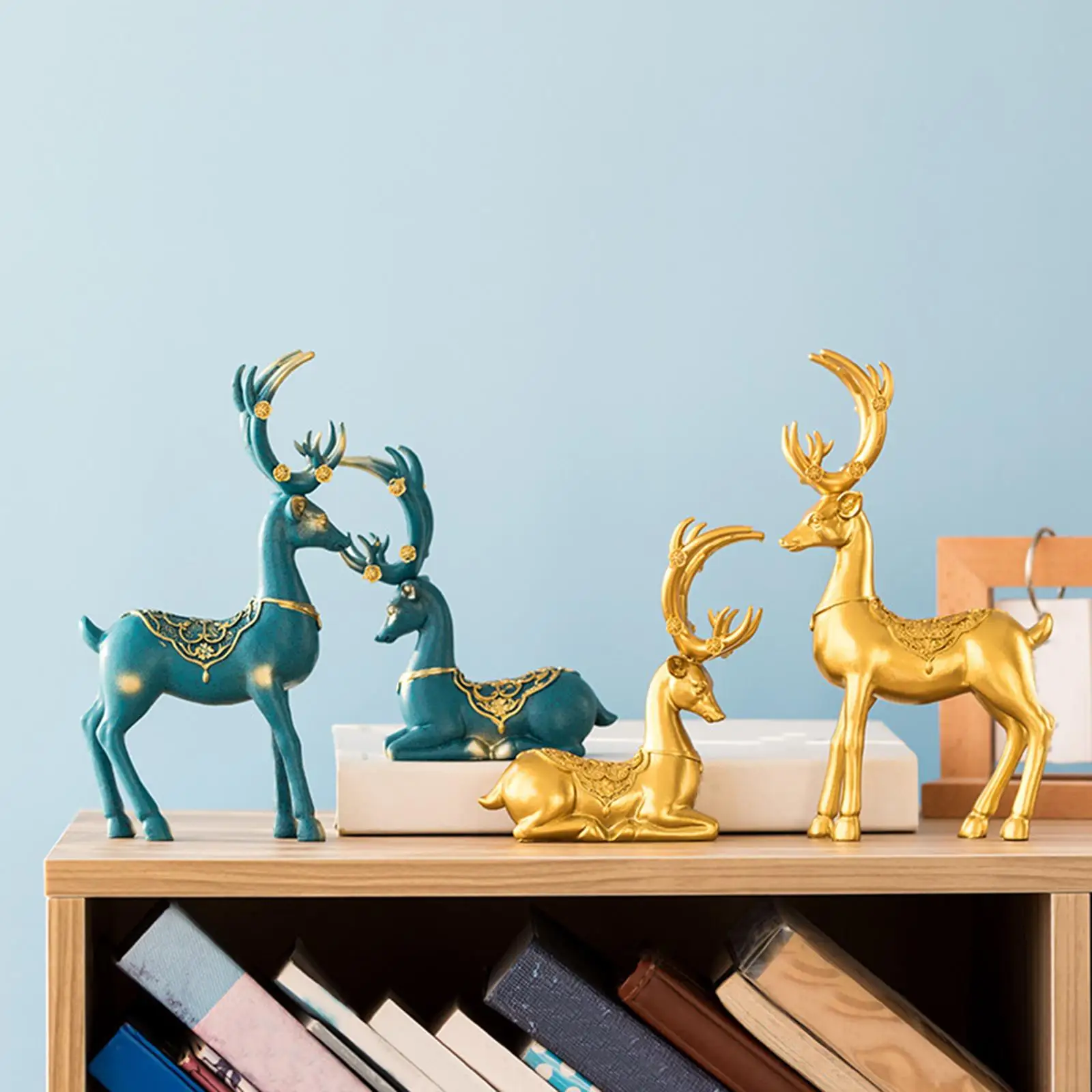 2x Creative Deer Statue Animal Ornament Art Crafts Collections Deer Sculpture for Desktop Wedding Bookshelf Fireplace Decoration
2x Creative Deer Statue Animal Ornament Art Crafts Collections Deer Sculpture for Desktop Wedding Bookshelf Fireplace Decoration