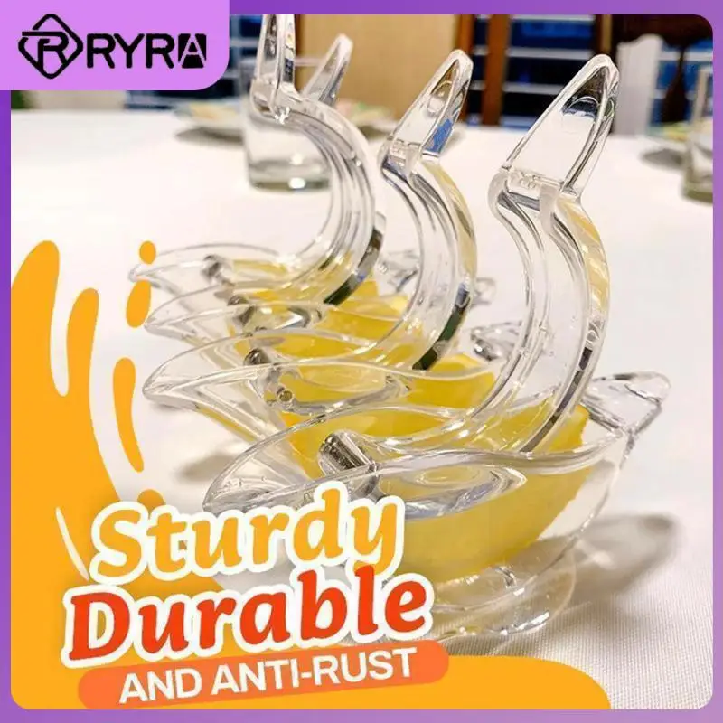 Transparent Citrus Juicer Simple Fruit Juicer Manual Quick Juicer Bird Shape Citrus Juicer Kitchen Accessory Ship Type Plastic
Transparent Citrus Juicer Simple Fruit Juicer Manual Quick Juicer Bird Shape Citrus Juicer Kitchen Accessory Ship Type Plastic