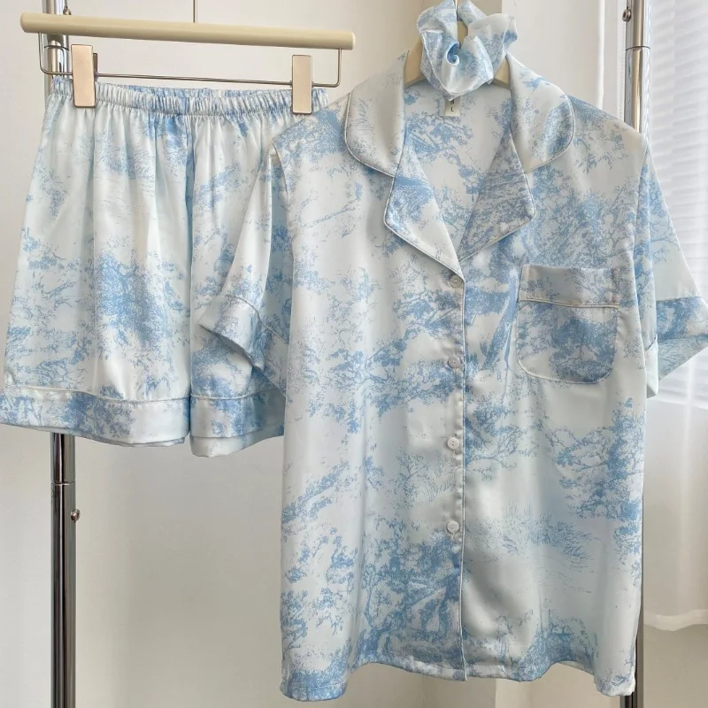 Summer Short Sleeved Pajamas Set Women Blue Print Pyjamas Home Sleepwear Nightwear Clothes Top with Shorts
Summer Short Sleeved Pajamas Set Women Blue Print Pyjamas Home Sleepwear Nightwear Clothes Top with Shorts