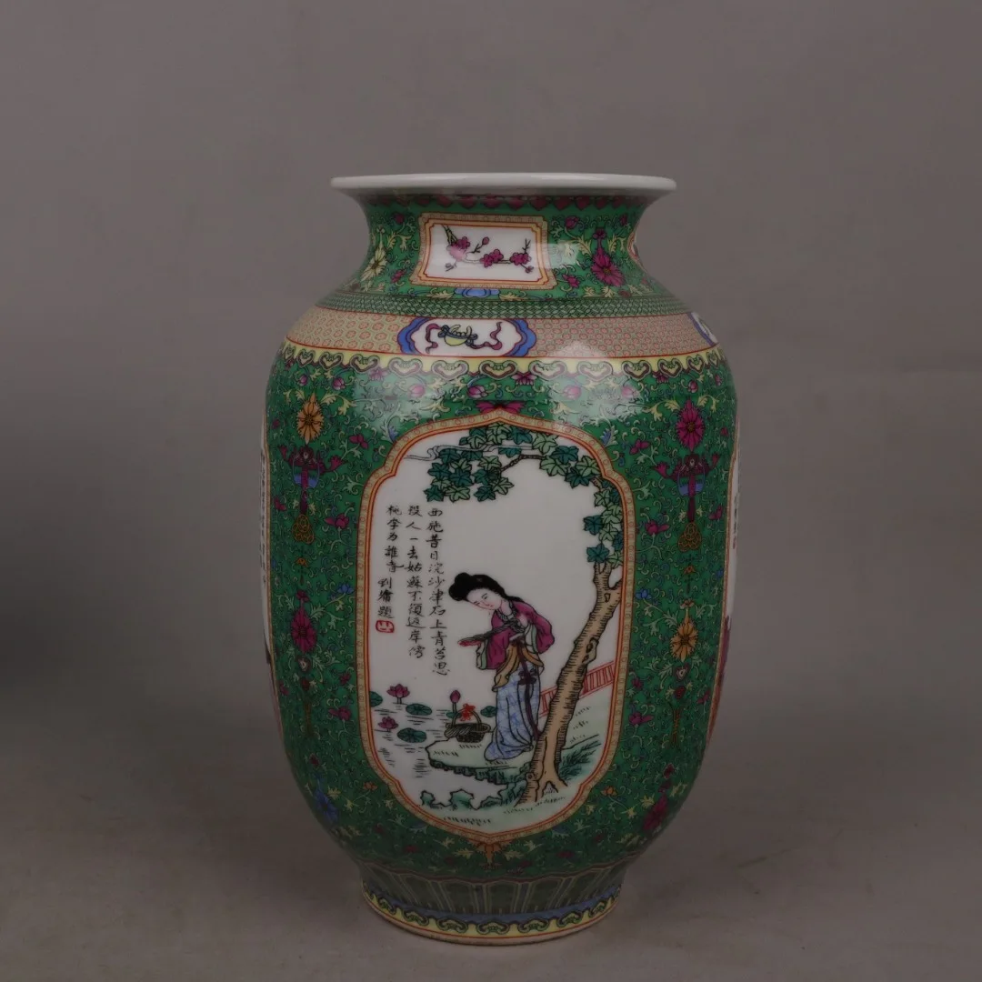 Jingdezhen Green Glaze Enamel Colored Window Opening Beauty Picture Winter Melon Bottle Antique Porcelain Decoration
Jingdezhen Green Glaze Enamel Colored Window Opening Beauty Picture Winter Melon Bottle Antique Porcelain Decoration