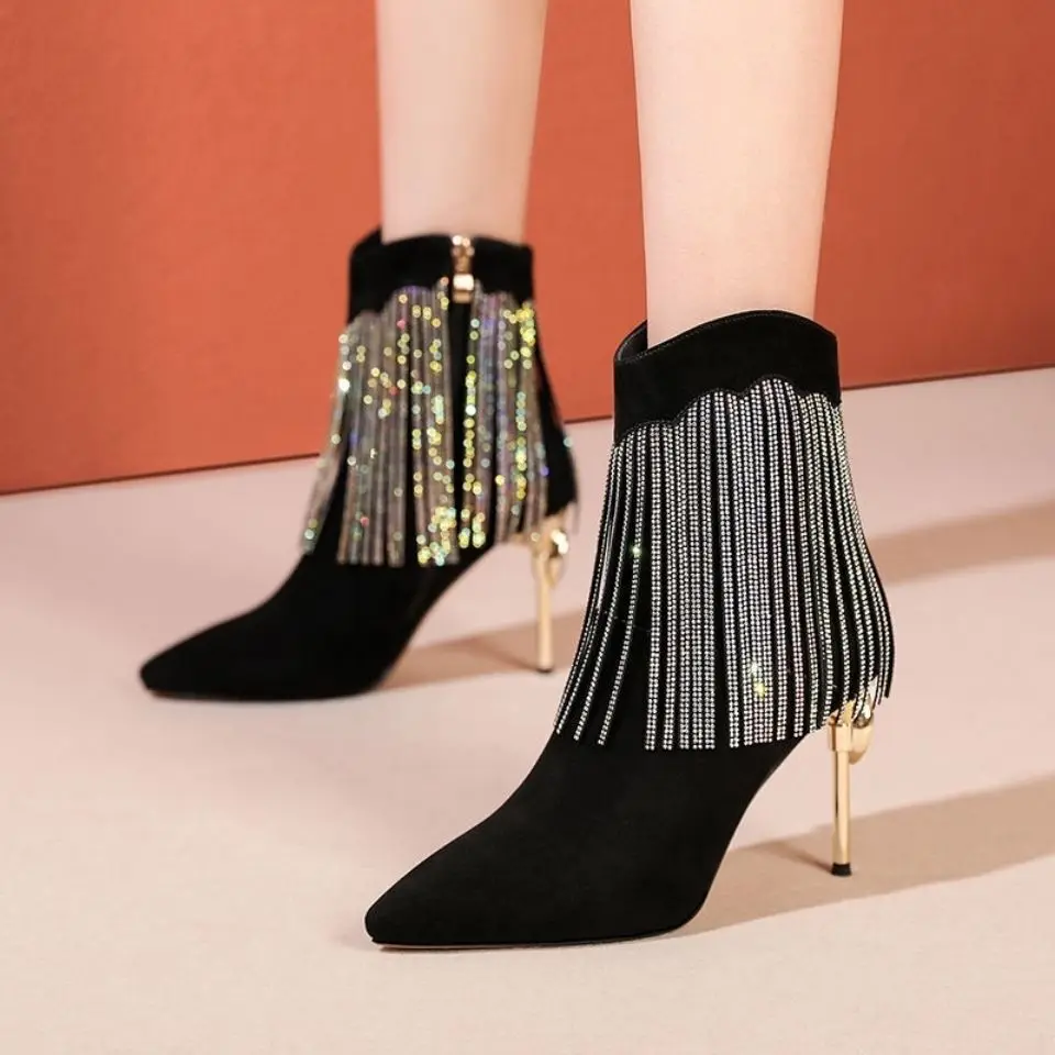 Light Luxury Tassel Rhinestone Short Boots Women's Stiletto Heel 2022 High Heels Women's Genuine Leather Pointed Dinner Boots
Light Luxury Tassel Rhinestone Short Boots Women's Stiletto Heel 2022 High Heels Women's Genuine Leather Pointed Dinner Boots
