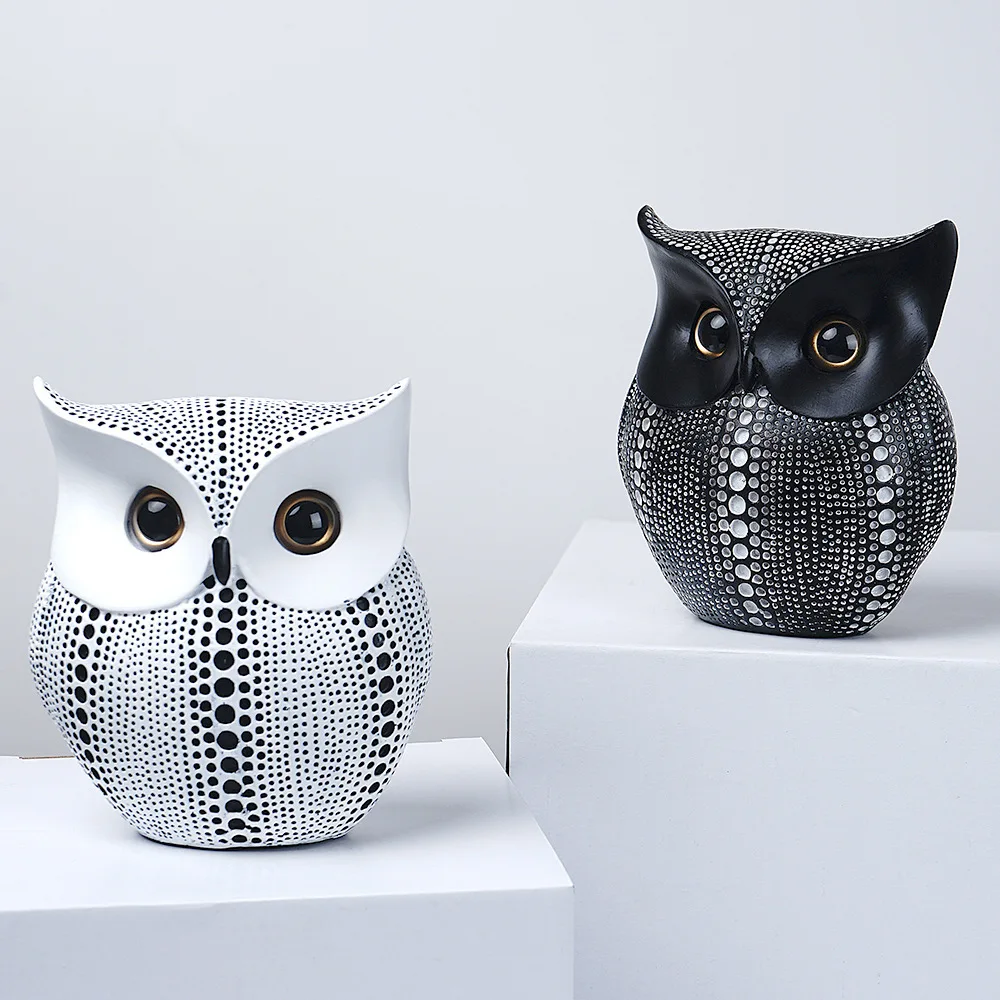 Resin Owl Ornament Living Room TV Cabinet Desktop Entrance Decoration Handicraft Ornament
Resin Owl Ornament Living Room TV Cabinet Desktop Entrance Decoration Handicraft Ornament