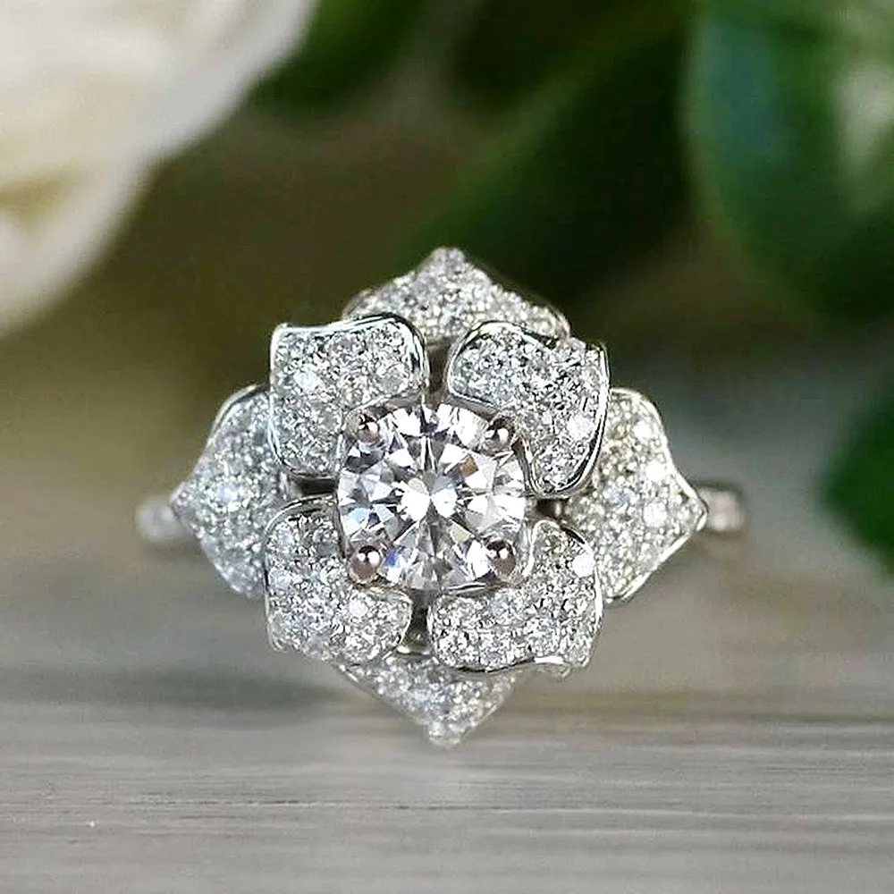 Fashion Engagement Rings for Women Metal Silver Metal Flower Ring with Rhinestones Engagement Wedding Vacation Girls Jewelry 
Fashion Engagement Rings for Women Metal Silver Metal Flower Ring with Rhinestones Engagement Wedding Vacation Girls Jewelry