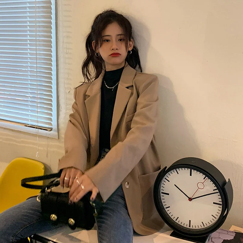 High-quality Blazers Jacket Spring 2022 New Loose Temperament Long-sleeved Blazer Women's Suit Black White Khaki Woman Clothes
High-quality Blazers Jacket Spring 2022 New Loose Temperament Long-sleeved Blazer Women's Suit Black White Khaki Woman Clothes