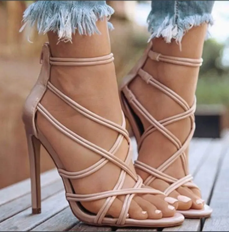 Women Sexy Sandals Heels Sandals Fashion New Women Black Zipper Sandals Openwork Cross-strap High Heel Sandals Zapatos De Mujer
Women Sexy Sandals Heels Sandals Fashion New Women Black Zipper Sandals Openwork Cross-strap High Heel Sandals Zapatos De Mujer