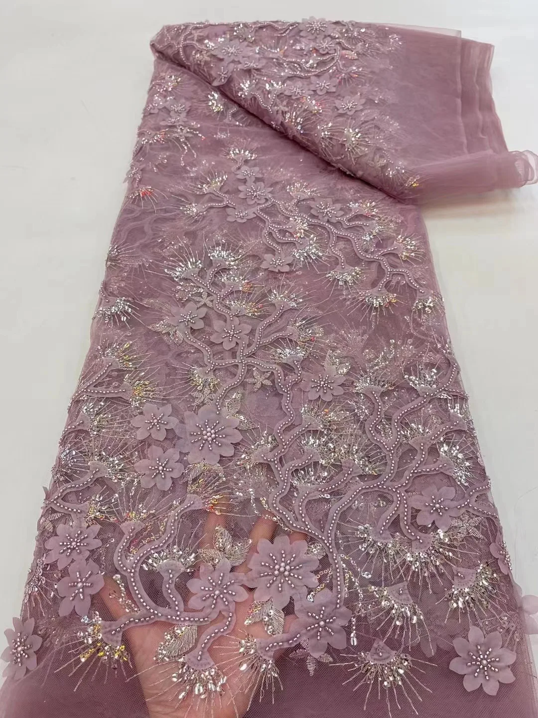 Luxury Purple Handmade Beads Lace Fabric With 3D Flowers 2022 African French Sequins Evening Lace Fabric Nigerian Fabric LFJ2203
Luxury Purple Handmade Beads Lace Fabric With 3D Flowers 2022 African French Sequins Evening Lace Fabric Nigerian Fabric LFJ2203