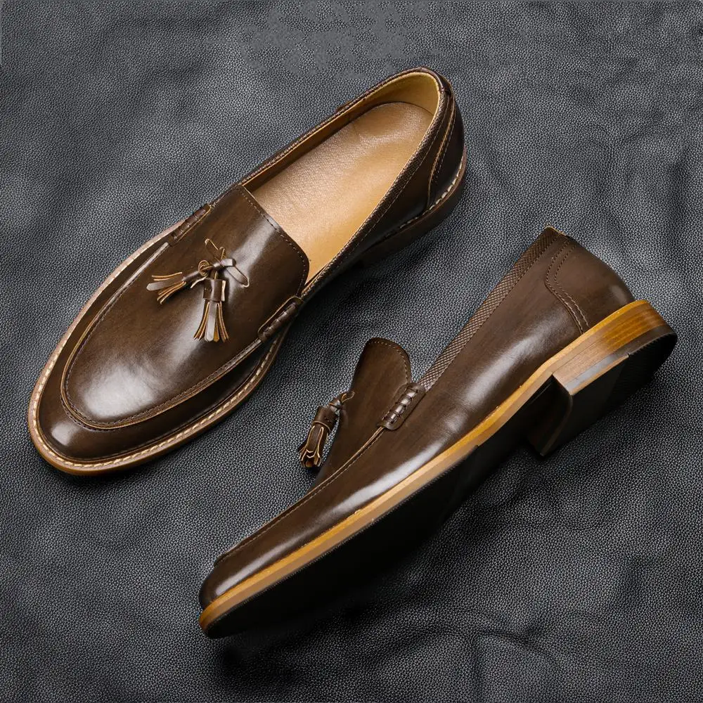 American Style Man Casual Shoes Comfortable Fashion Luxury loafers Men Leather Shoes
American Style Man Casual Shoes Comfortable Fashion Luxury loafers Men Leather Shoes