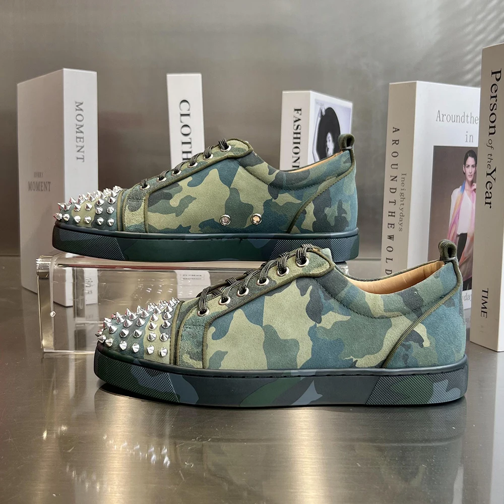 Luxury Brand Leather Low Top Casual Shoes Men Flats Sole All Camouflage Work Running Sneaker Lace-Up High Quality Male 2022
Luxury Brand Leather Low Top Casual Shoes Men Flats Sole All Camouflage Work Running Sneaker Lace-Up High Quality Male 2022