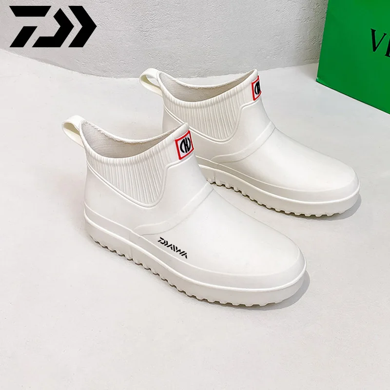 Daiwa Fishing Shoes Men Outdoor Non-slip Light Hiking Shoes Shaxi Fishing Rain Boots Durable Waterproof Rubber Fishing Shoes
Daiwa Fishing Shoes Men Outdoor Non-slip Light Hiking Shoes Shaxi Fishing Rain Boots Durable Waterproof Rubber Fishing Shoes