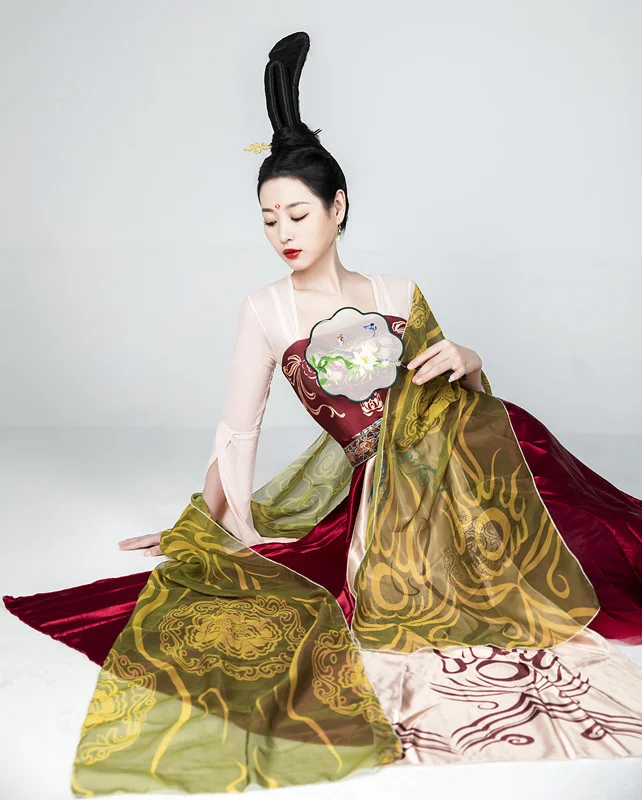 Beauty Pass Dancing Dress Tang Style Raccoon Skirt Han Tang Elegant Classical Dance Costume Hu Yulou Exercise Clothing Female
Beauty Pass Dancing Dress Tang Style Raccoon Skirt Han Tang Elegant Classical Dance Costume Hu Yulou Exercise Clothing Female