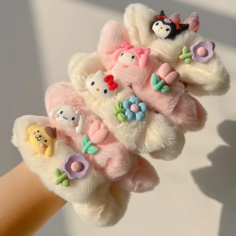 Милая плюшевая повязка на голову Sanrio Kuromi Mymelody Cinnamoroll Pom Purin в форме кишечника Рождественский подарок для девочки
Милая плюшевая повязка на голову Sanrio Kuromi Mymelody Cinnamoroll Pom Purin в форме кишечника Рождественский подарок для девочки