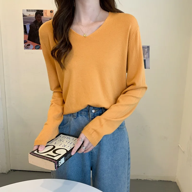 2022 NEW FASHION WOMENLong Sleeve Solid Color V-Neck Spring and Autumn Casual All-match Top
2022 NEW FASHION WOMENLong Sleeve Solid Color V-Neck Spring and Autumn Casual All-match Top