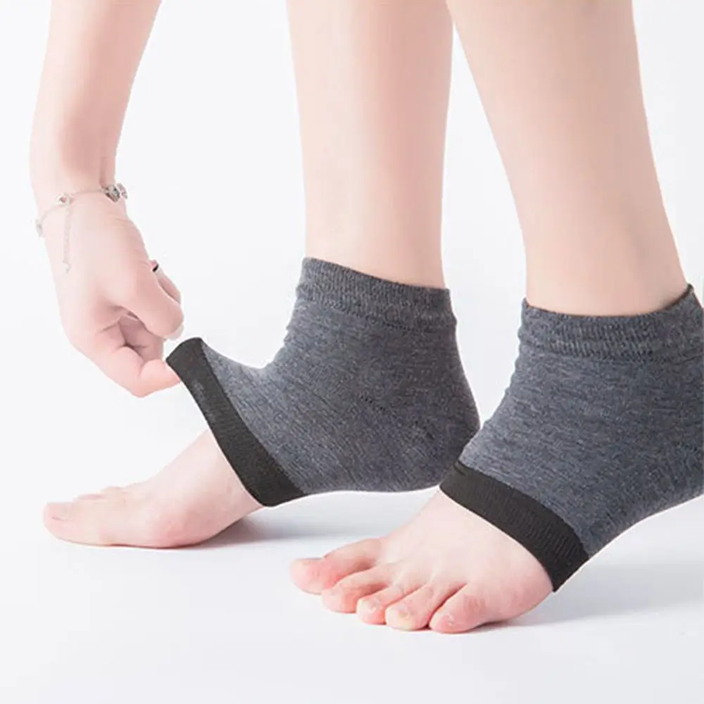 Men Moisturing Spa Gel Socks Cotton Women Silicone Insole Gel Sock Foot Care Tool Feet Protector Gel Heel Socks
Men Moisturing Spa Gel Socks Cotton Women Silicone Insole Gel Sock Foot Care Tool Feet Protector Gel Heel Socks