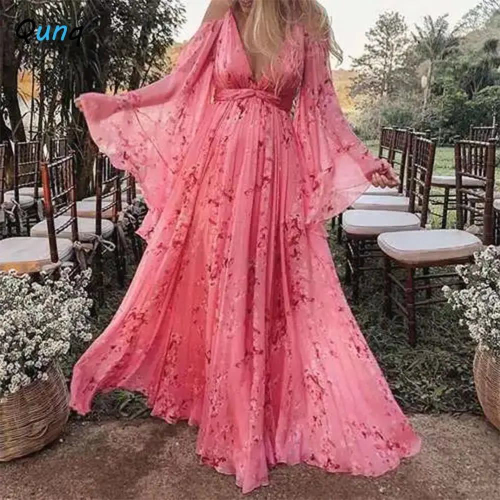 Qunq 2023 New Pregnant Woman Dress Suspender Deep V-Neck Print Sexy Bat-Sleeved Pleated Maxi Dresses Sweet Casual Maternity Gown
Qunq 2023 New Pregnant Woman Dress Suspender Deep V-Neck Print Sexy Bat-Sleeved Pleated Maxi Dresses Sweet Casual Maternity Gown