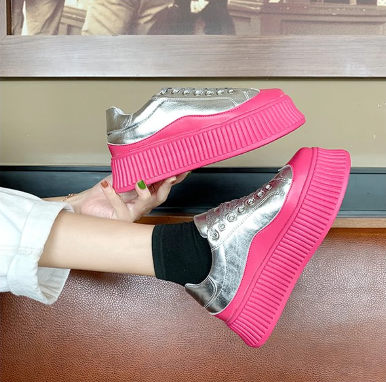 Women's platform shoes casual sports shoes fashion running shoes 2022 autumn and winter white yellow Red Zapatillas Mujer
Women's platform shoes casual sports shoes fashion running shoes 2022 autumn and winter white yellow Red Zapatillas Mujer