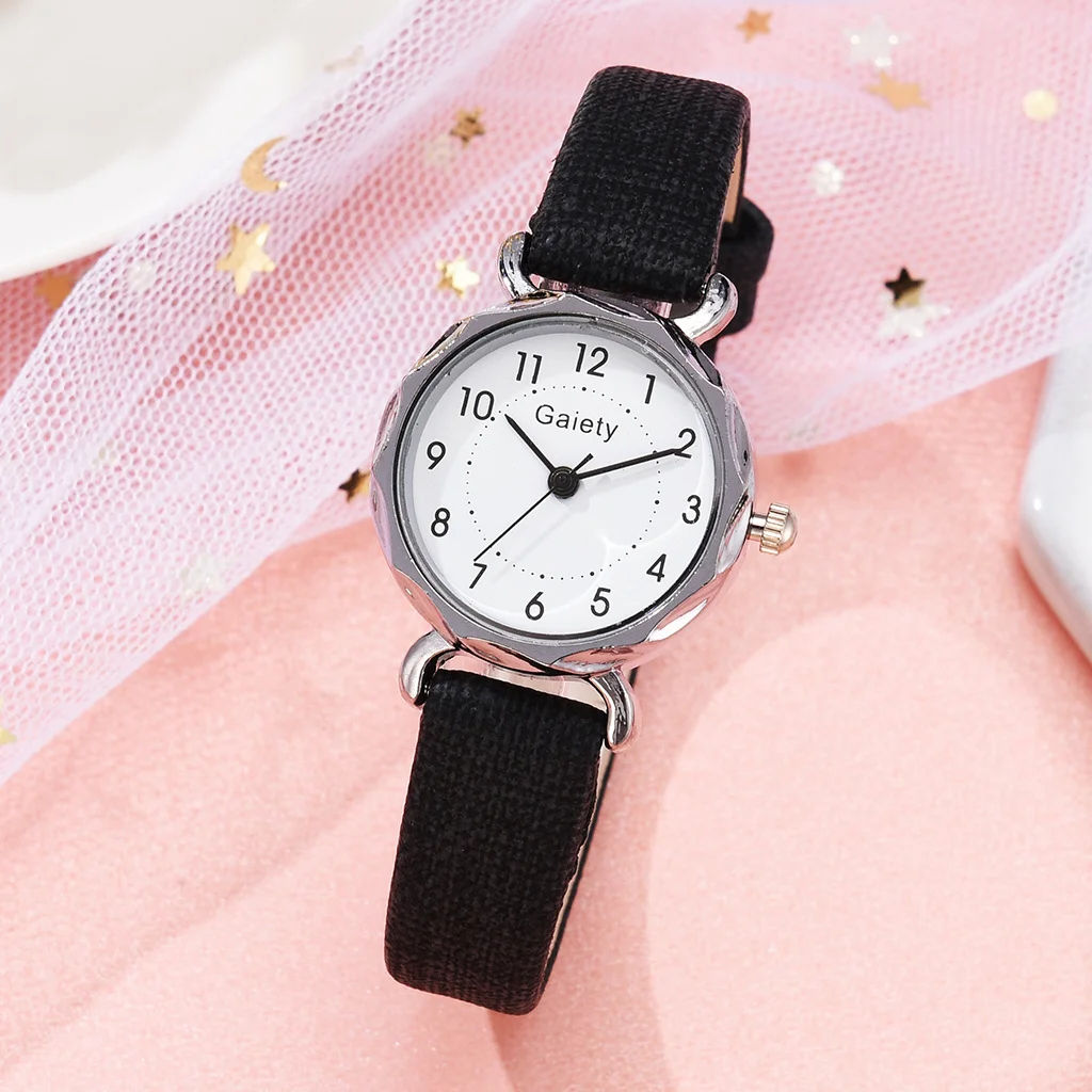 Brand 2 PCS New Leather Strap Gaiety Ladies Luxury Watch Bracelet Set Quartz Wristwatch Women Watch Simple Clock Gift Reloj
Brand 2 PCS New Leather Strap Gaiety Ladies Luxury Watch Bracelet Set Quartz Wristwatch Women Watch Simple Clock Gift Reloj
