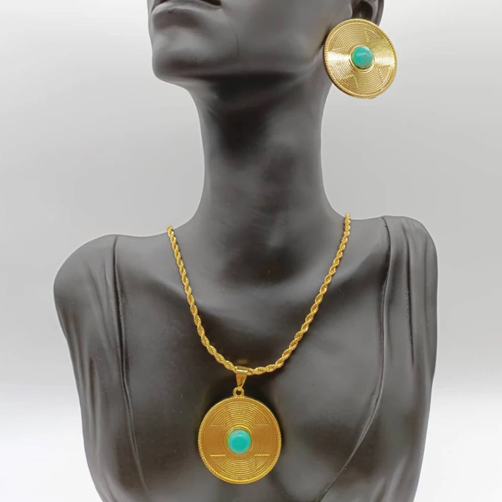 Pendant and Earrings Jewelry Set 2023 Trend Necklace for Women Stone Design Round Earrings and Necklace 2Pcs Set for Engagement
Pendant and Earrings Jewelry Set 2023 Trend Necklace for Women Stone Design Round Earrings and Necklace 2Pcs Set for Engagement