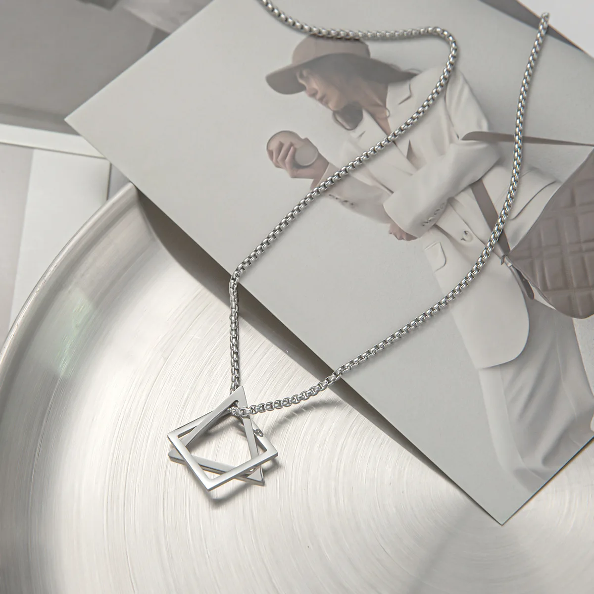 Fashion Geometry Interlocking Square Triangle Male Pendant Necklace Stainless Steel Chains choker y2k Jewelry
Fashion Geometry Interlocking Square Triangle Male Pendant Necklace Stainless Steel Chains choker y2k Jewelry