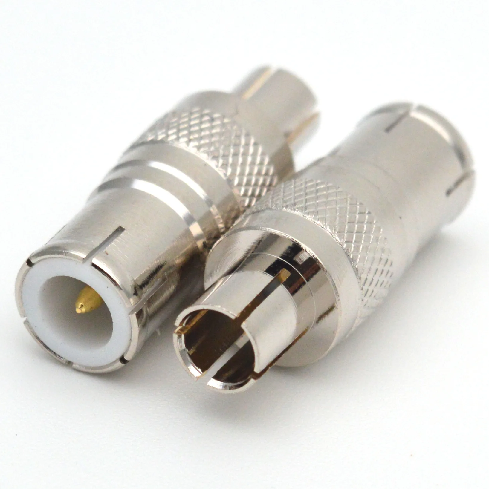 BNC-J-4 quick plug BNC male-4 quick plug Q9-J-4 quick plug BNC quick plug mounting suitable for -4 wires
BNC-J-4 quick plug BNC male-4 quick plug Q9-J-4 quick plug BNC quick plug mounting suitable for -4 wires