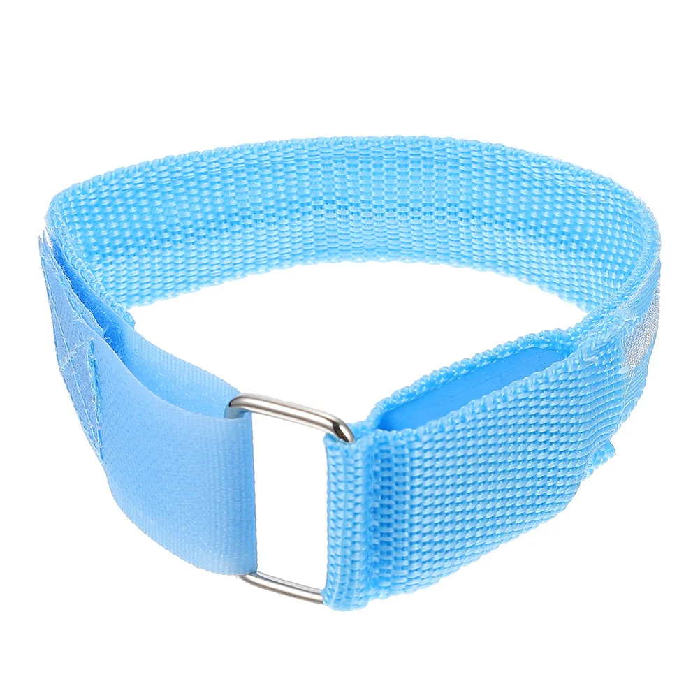 Luminous Bracelet Nylon Sports Bracelet Adjustable Bracelet Running Bracelet (Blue)
Luminous Bracelet Nylon Sports Bracelet Adjustable Bracelet Running Bracelet (Blue)