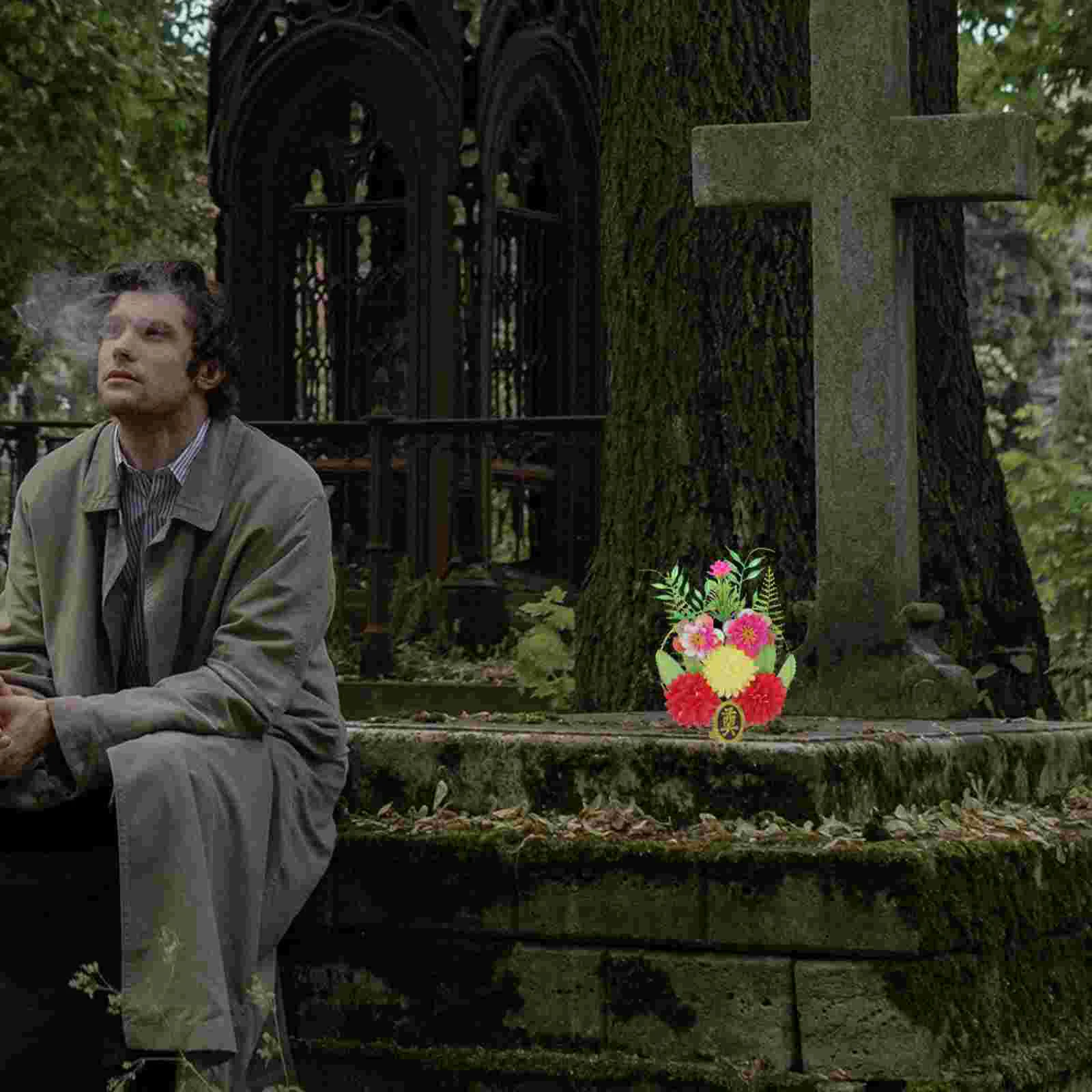 Flower Flowersartificial Grave Cemetery Graveyard Headstone Arrangements Decoration Clearancepots Tombstone Day Memorial Vases
Flower Flowersartificial Grave Cemetery Graveyard Headstone Arrangements Decoration Clearancepots Tombstone Day Memorial Vases