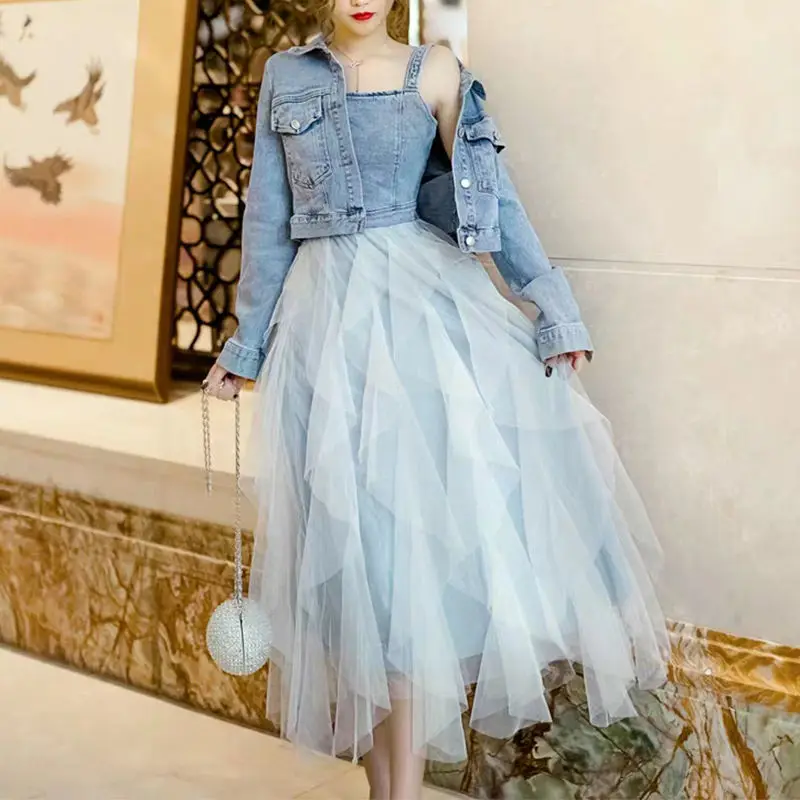Women Two Pieces Sets Female Long Sleeve Denim Coats and Mesh Long Dress Two-Piece Sets Suit Outfits Ladies Wear Outfits G165
Women Two Pieces Sets Female Long Sleeve Denim Coats and Mesh Long Dress Two-Piece Sets Suit Outfits Ladies Wear Outfits G165