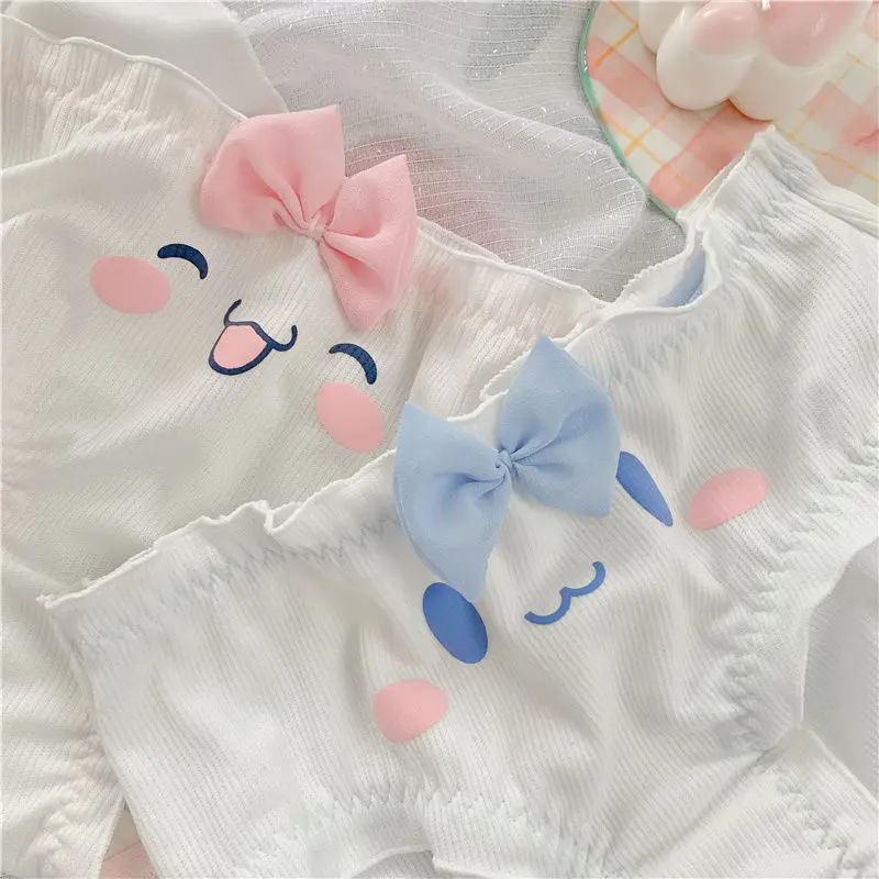 Новинка 2022, забавное женское нижнее белье Cinnamoroll с рисунком забавного флирта/трусики без следов, удобное женское нижнее белье с японским мул...
Новинка 2022, забавное женское нижнее белье Cinnamoroll с рисунком забавного флирта/трусики без следов, удобное женское нижнее белье с японским мул...