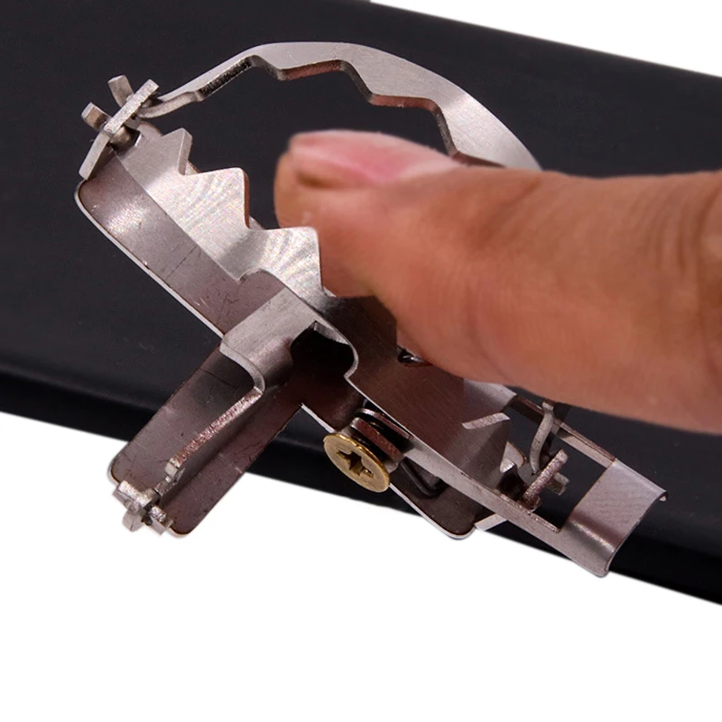 Мини-брелок-ловушка для мыши из нержавеющей стали
Мини-брелок-ловушка для мыши из нержавеющей стали