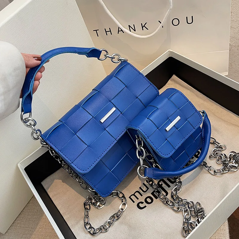 Weave Design Cute Mini Leather Crossbody Sling Bag with Short Handle for Women 2022 Luxury Brand Kawaii Totes Shoulder Handbag
Weave Design Cute Mini Leather Crossbody Sling Bag with Short Handle for Women 2022 Luxury Brand Kawaii Totes Shoulder Handbag
