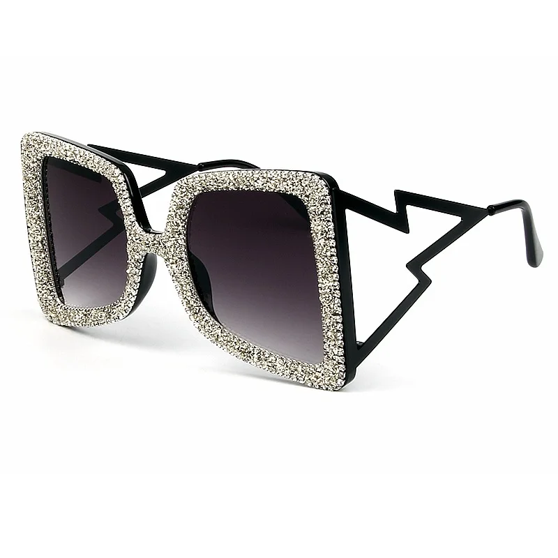 flash of light Diamond Oversized sunglasses luxury lunette de soleil femme designer fashion personality UV400
flash of light Diamond Oversized sunglasses luxury lunette de soleil femme designer fashion personality UV400