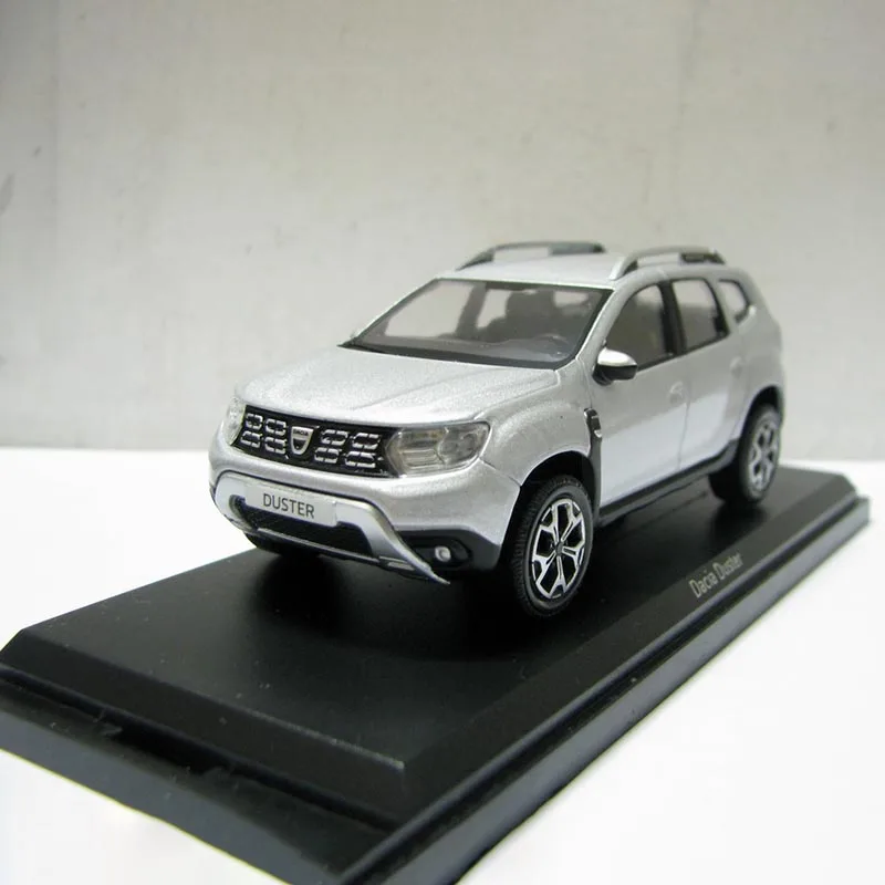 Модель автомобиля Dacia Duster 2018 в масштабе 1:43
Модель автомобиля Dacia Duster 2018 в масштабе 1:43