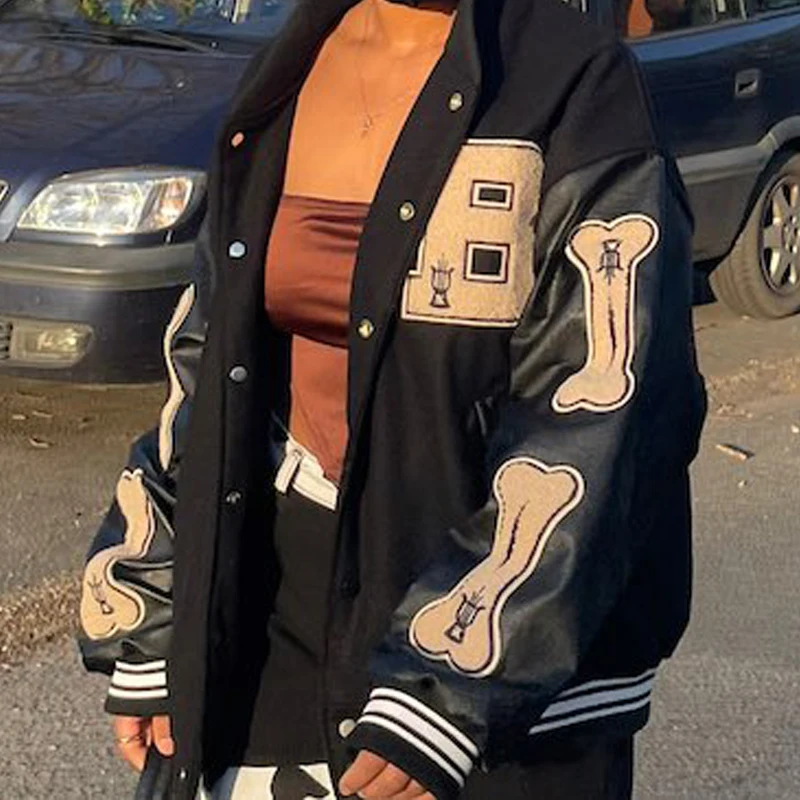 2022 Baseball Bomber Jacket Women Hip Hop Harajuku Bone Letter Patchwork Leather Jackets Streetwear Men Unisex College Coats
2022 Baseball Bomber Jacket Women Hip Hop Harajuku Bone Letter Patchwork Leather Jackets Streetwear Men Unisex College Coats