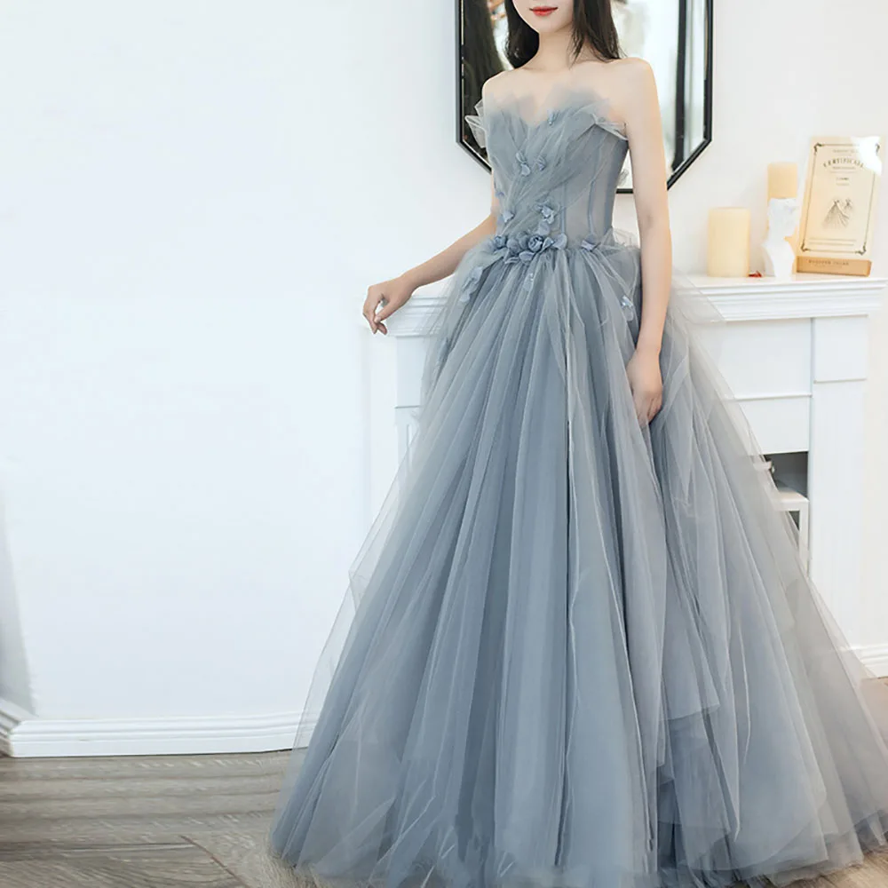 Temperament Strapless Evening Dress Women New Elegant Sleeveless Appliques A-Line Prom Gown Tulle Long Backless Catwalk Costumes
Temperament Strapless Evening Dress Women New Elegant Sleeveless Appliques A-Line Prom Gown Tulle Long Backless Catwalk Costumes