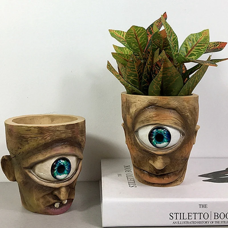 Resin One Eye Vase Realistic Cyclops Flower Pot Terrible Western Mythology Figure Tabletop Horrible Room Decoration
Resin One Eye Vase Realistic Cyclops Flower Pot Terrible Western Mythology Figure Tabletop Horrible Room Decoration
