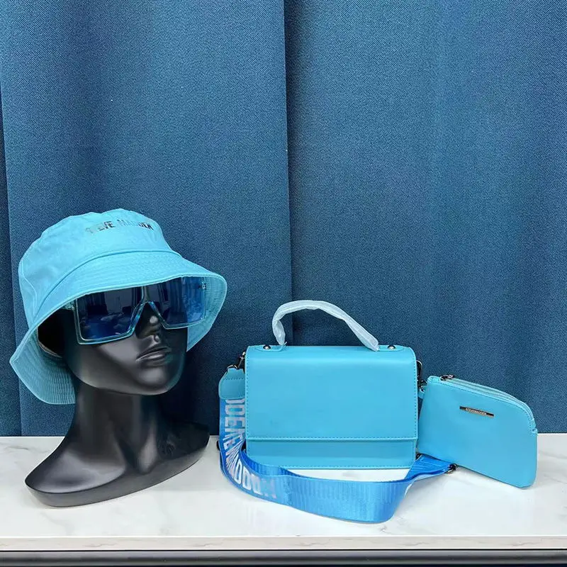 2022 Fashion Designer Famous Brands Women's Tote Bags 3pcs Hat Glasses Set Ladies Pu Leather Luxury Shoulder Purses and Handbags
2022 Fashion Designer Famous Brands Women's Tote Bags 3pcs Hat Glasses Set Ladies Pu Leather Luxury Shoulder Purses and Handbags