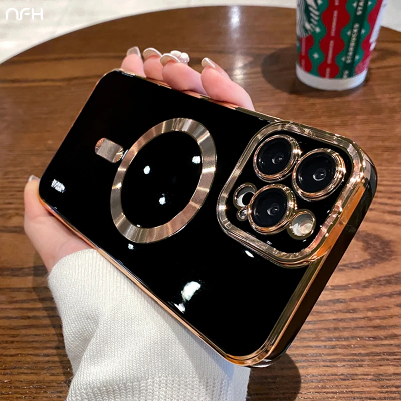 For iPhone 14 Pro Max Luxury Magsafe Magnetic Square Plating Frame Phone Case For iPhone 11 12 13 14 Plus Lens Protective Cover
For iPhone 14 Pro Max Luxury Magsafe Magnetic Square Plating Frame Phone Case For iPhone 11 12 13 14 Plus Lens Protective Cover