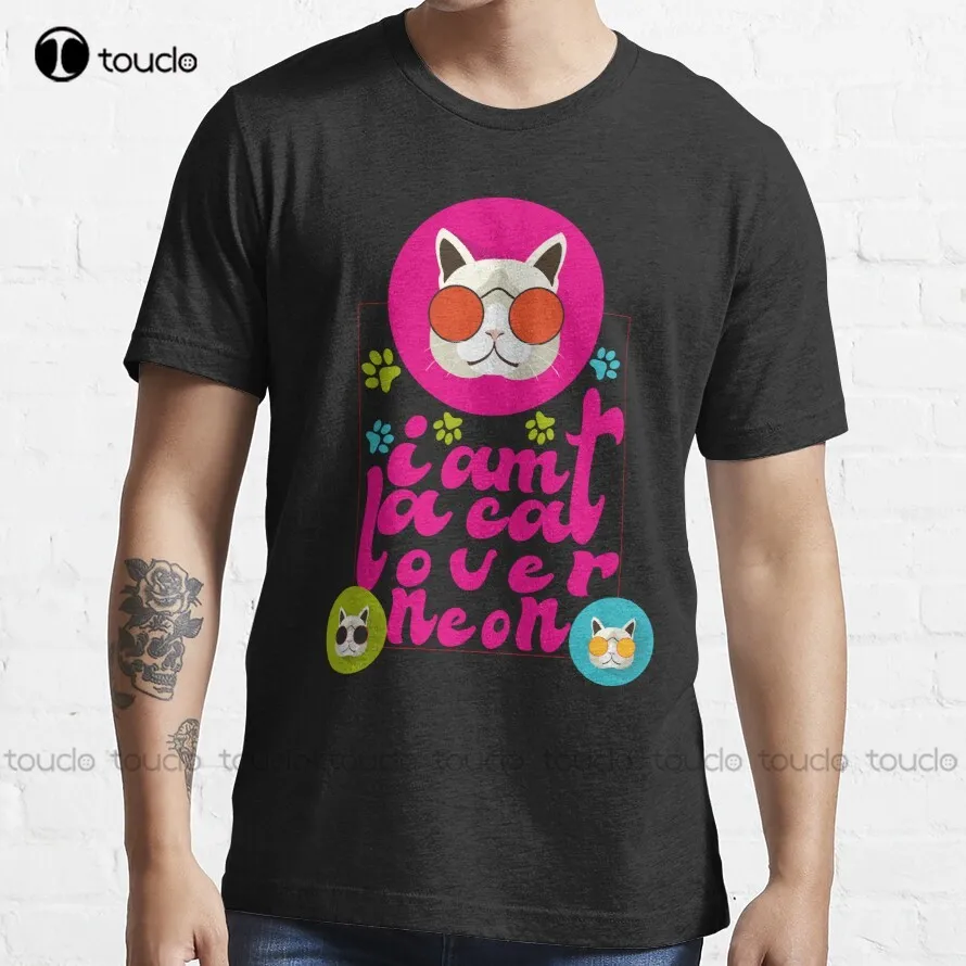 Неоновая футболка с надписью «I Am A Cat Lover»
Неоновая футболка с надписью «I Am A Cat Lover»