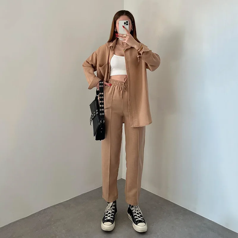 Border European And American Women's Casual Set 2023 Autumn New Pocket Polo Collar Long Sleeve Shirt Small Feet Cropped Pants
Border European And American Women's Casual Set 2023 Autumn New Pocket Polo Collar Long Sleeve Shirt Small Feet Cropped Pants