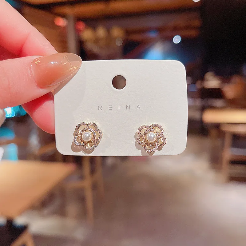 Wholesale Sterling Silvers Needle Promotion Copper Plating Flower Earrings Female Stud Drop Shipping Women Gift
Wholesale Sterling Silvers Needle Promotion Copper Plating Flower Earrings Female Stud Drop Shipping Women Gift