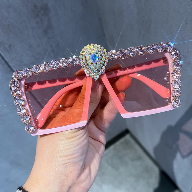 Retro Sunglasses Women 2022 Oversized Brand Sun glasses Ladies Mirror Shades Ladies Oculos De Sol Feminino
Retro Sunglasses Women 2022 Oversized Brand Sun glasses Ladies Mirror Shades Ladies Oculos De Sol Feminino