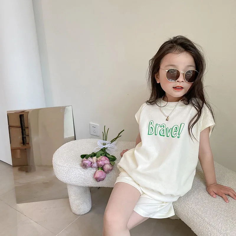 2022 Summer Children'S Clothing Sets Boys And Girls Unisex Casual Letters Hit Color Short-Sleeved Tops And Shorts Suits
2022 Summer Children'S Clothing Sets Boys And Girls Unisex Casual Letters Hit Color Short-Sleeved Tops And Shorts Suits