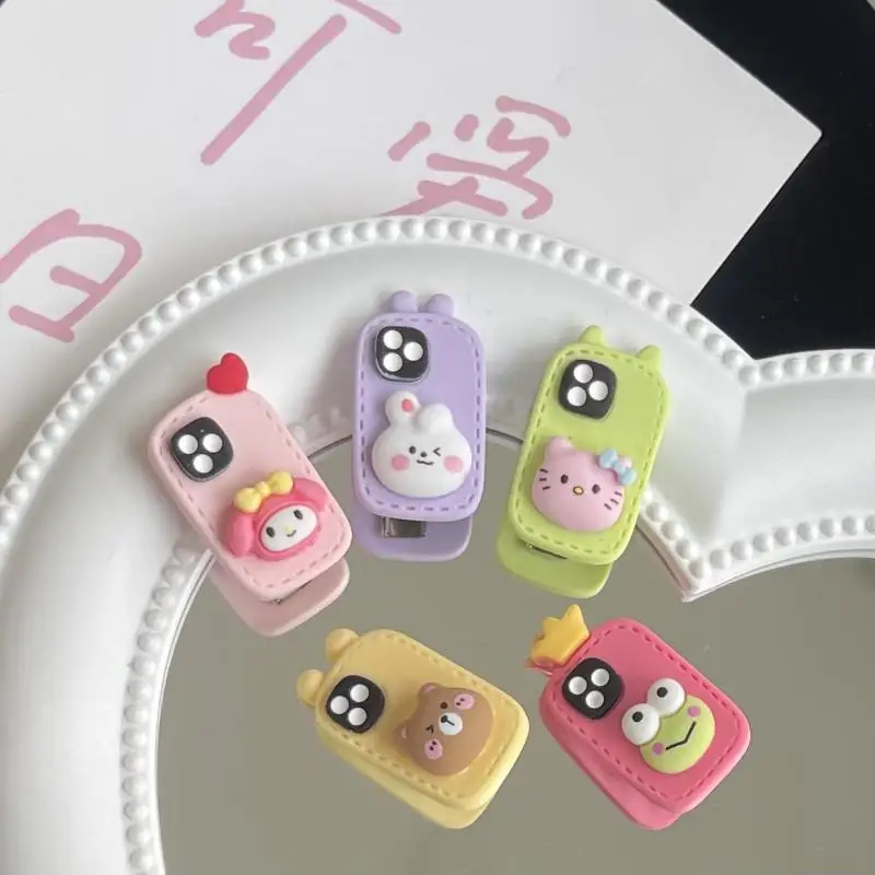 Kawaii Sanrios Hairpin Hellokittys Cartoon Cute Creative Headwear Anime Portable Mini Mobile Phone Sweet Hairpin Girl Gift
Kawaii Sanrios Hairpin Hellokittys Cartoon Cute Creative Headwear Anime Portable Mini Mobile Phone Sweet Hairpin Girl Gift