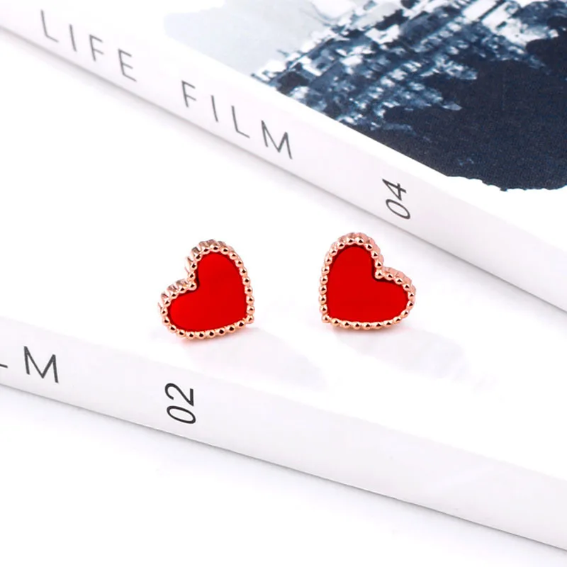 Version Of Exquisite Fashion Red Heart Earrings Female Temperament Simple Earrings Peach Heart-shaped Titanium Steel Ear Jewelry
Version Of Exquisite Fashion Red Heart Earrings Female Temperament Simple Earrings Peach Heart-shaped Titanium Steel Ear Jewelry