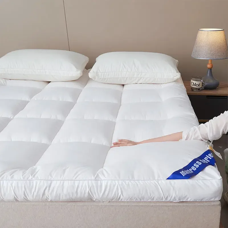 New Five Star Hotel Special Mattress Super Soft Mattress 4-10cm Thick Warm Tatami Foldable Mattress Sleep Assist Extra Large 
New Five Star Hotel Special Mattress Super Soft Mattress 4-10cm Thick Warm Tatami Foldable Mattress Sleep Assist Extra Large