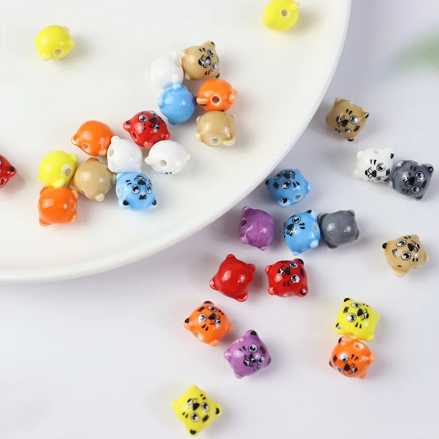 12mm Hand-painted Horizontal Hole Accessories, Ceramic Tiger Accessories, Bracelets, Diy Materials, Cartoon Animal Accessories
12mm Hand-painted Horizontal Hole Accessories, Ceramic Tiger Accessories, Bracelets, Diy Materials, Cartoon Animal Accessories