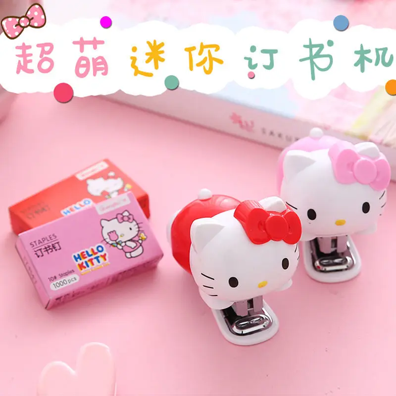 Kawaii Sanrio Accessories Hello Kittys Mini Stapler Set Cartoon Portable Ornament Cute Beauty Student Stapler Office Stapler 
Kawaii Sanrio Accessories Hello Kittys Mini Stapler Set Cartoon Portable Ornament Cute Beauty Student Stapler Office Stapler