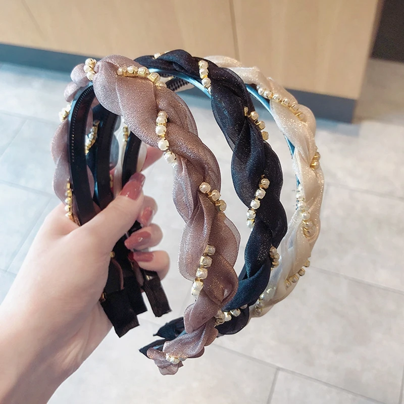 Fashion Luxurious Pearls Pleated Mesh Hair Hoop Headband Hairband for Women Girls Elegant Gauze Hair Band Hair Accessories
Fashion Luxurious Pearls Pleated Mesh Hair Hoop Headband Hairband for Women Girls Elegant Gauze Hair Band Hair Accessories
