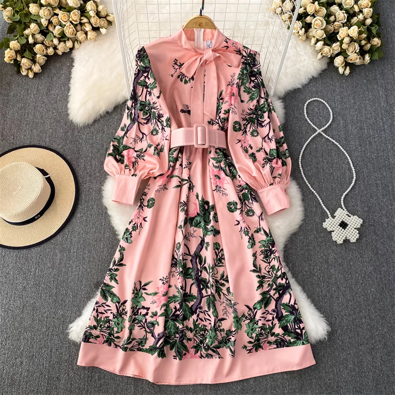 Elegant Mid-Length Vintage Flower Printed Dress With Belt Dress Spring New Bow Lace-up Lantern Sleeve Ladies Dresses Vestidos
Elegant Mid-Length Vintage Flower Printed Dress With Belt Dress Spring New Bow Lace-up Lantern Sleeve Ladies Dresses Vestidos